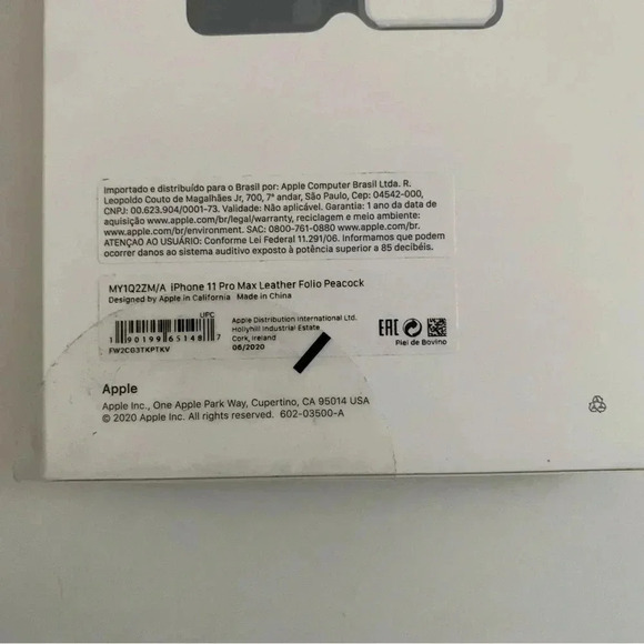 Apple iPhone 11 Pro Max Natural Leather Folio Phone Case Cover Peacock NEW! - Picture 5 of 8